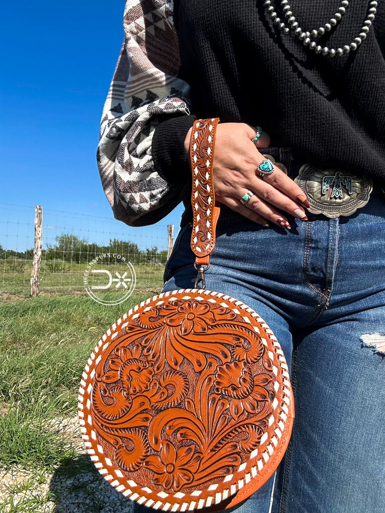 The Calleigh Tooled Wristlet ~ Natural