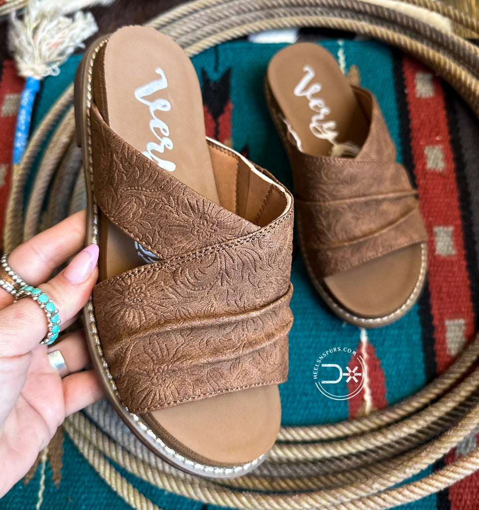 Jolene Sandals ~ Tan