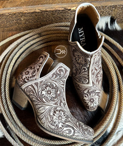 Loretta Tooled Booties ~ White (600))